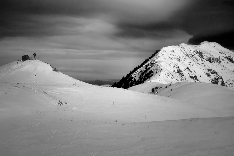 little explorers of sky and snow